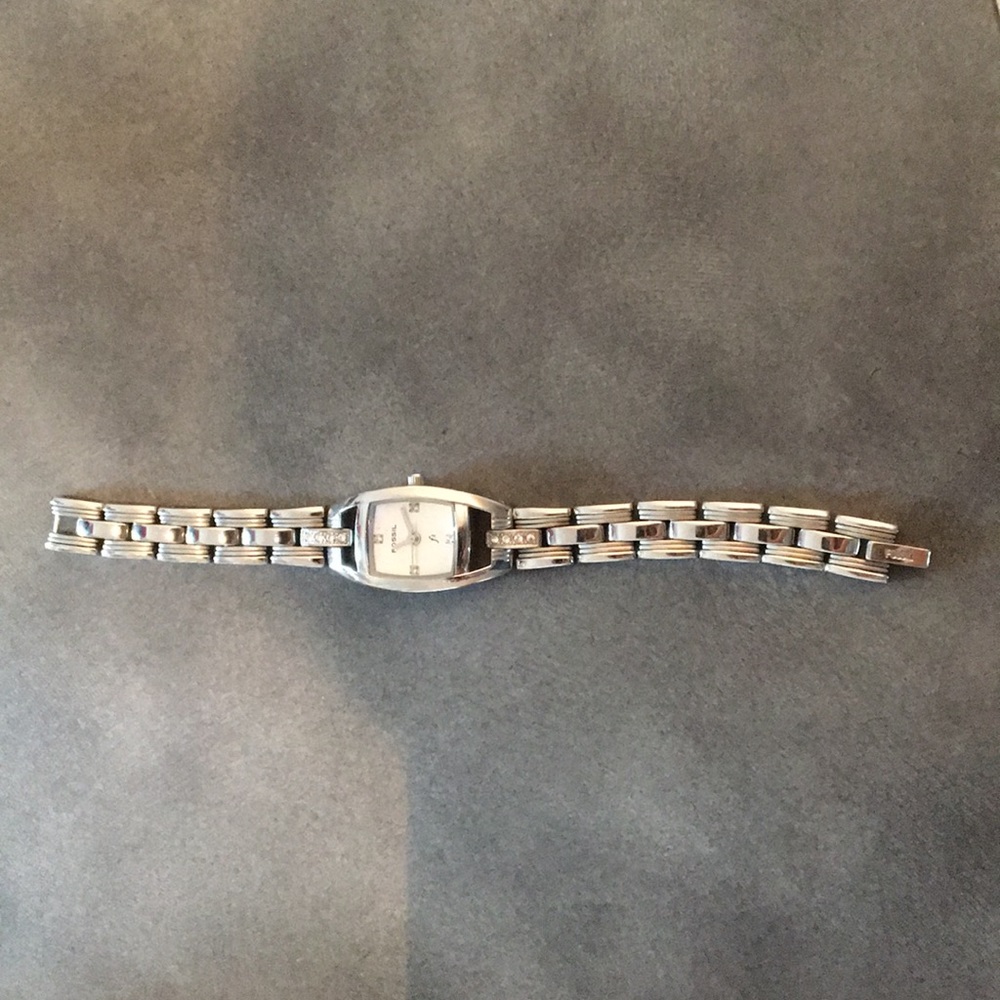 Silver thin Fossil watch